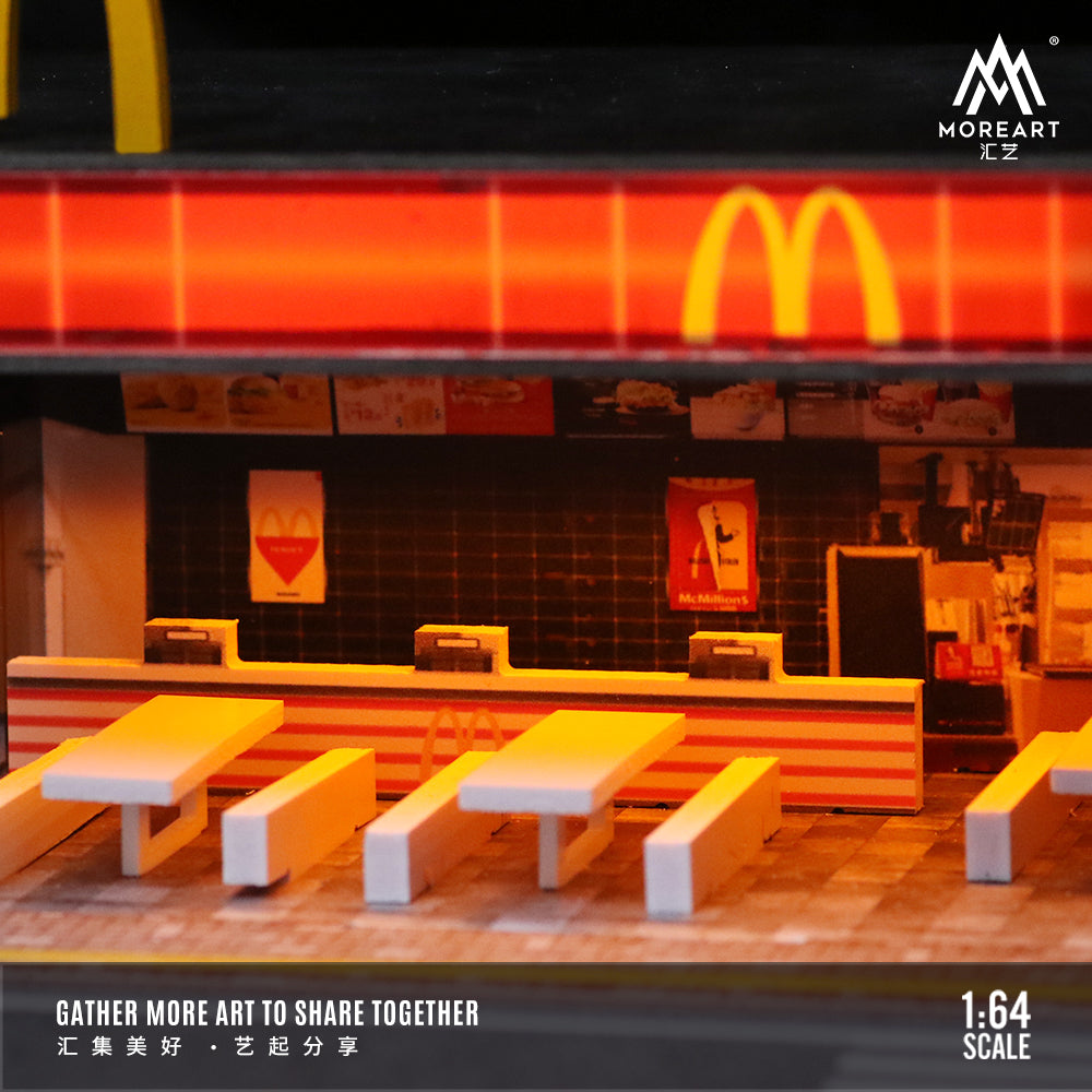 McDonald's Restaurant Parking Lot Scene w/LED Lights - Morearts 1:64