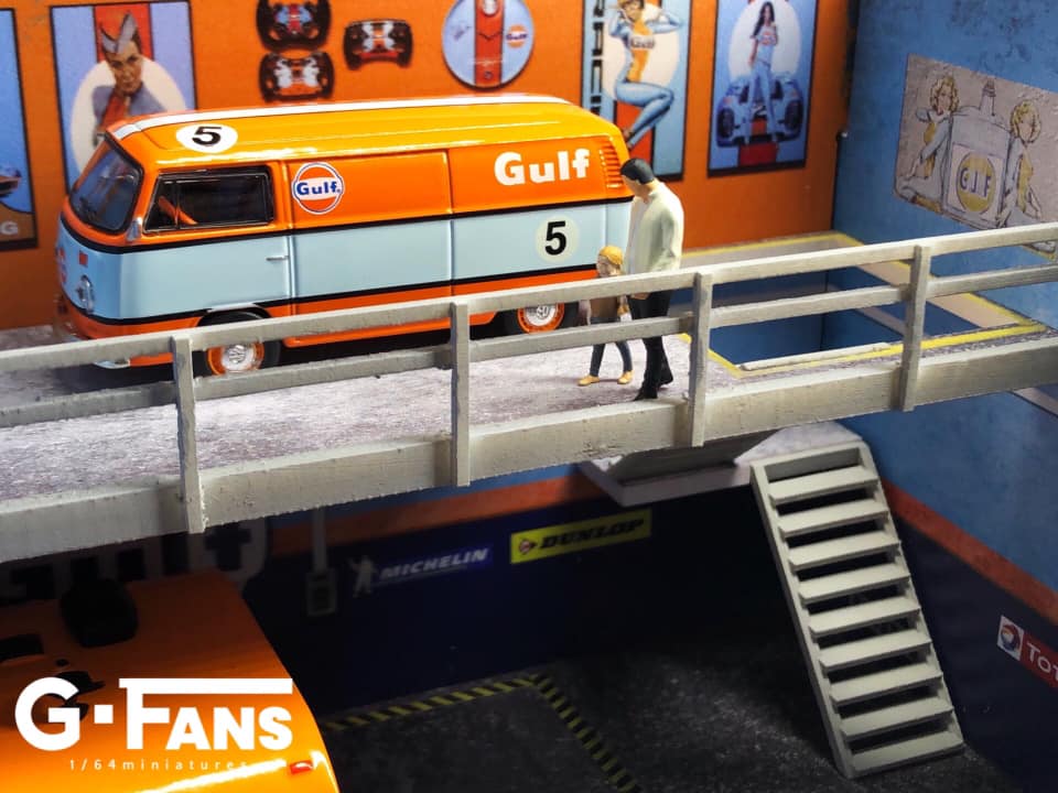GULF OIL Double-Storey Garage Diorama Display with LED Lights