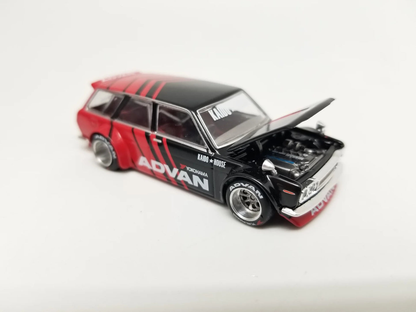 Datsun 510 Pro Street Wagon Advan Kaido House x Mini GT Yokohama 1/64