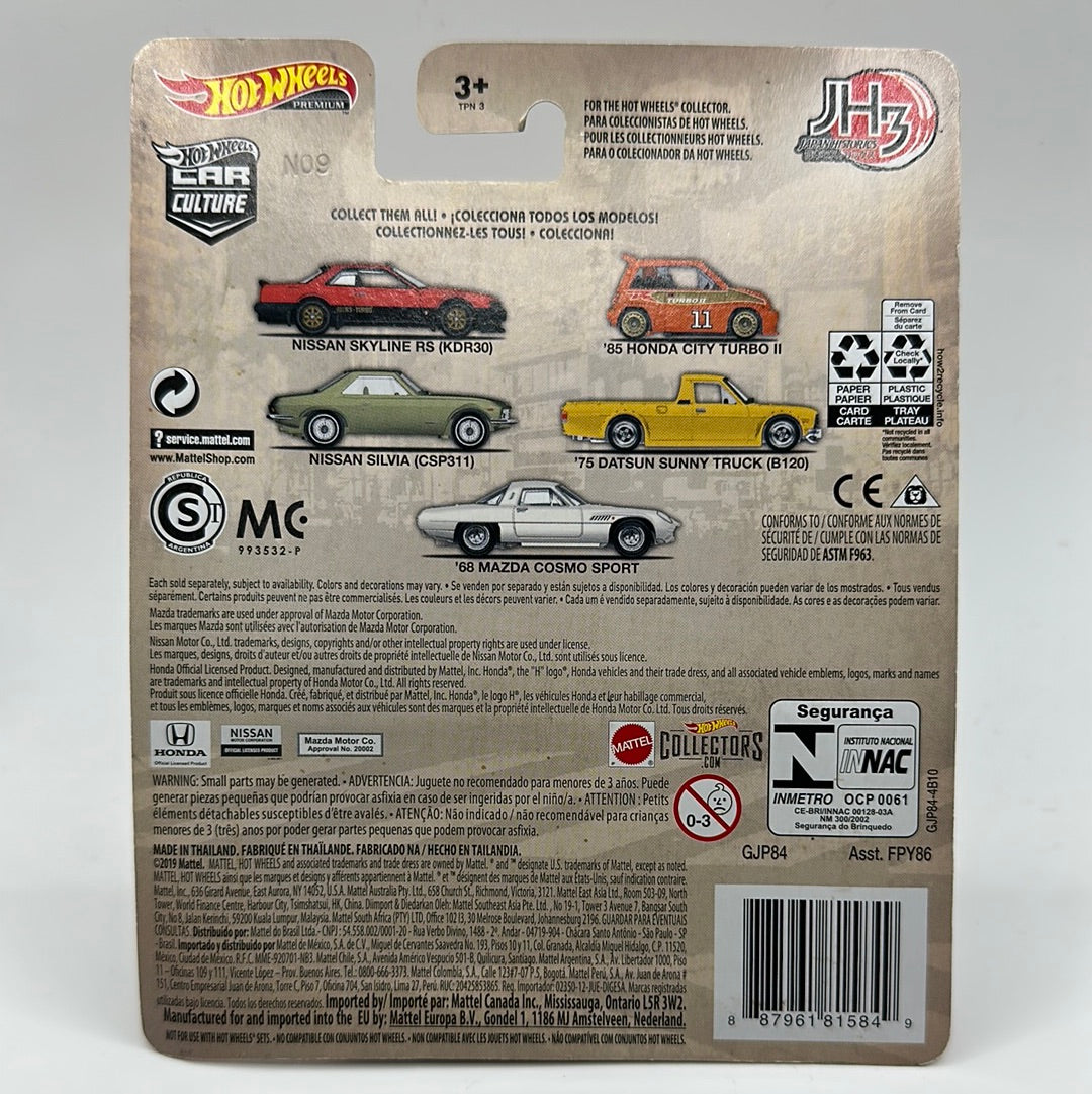 Nissan Skyline RS (KDR30) Japan Historics 3 1/5 Hotwheels Premium Car Culture JH3