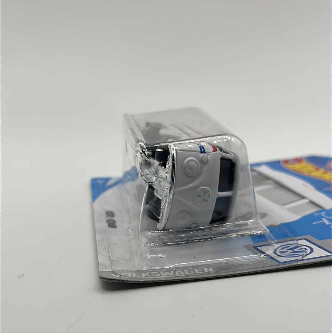 Kool Kombi - Magnus Walker Volkswagen 2/10 Hotwheels Mainline *Slight Damage Blister