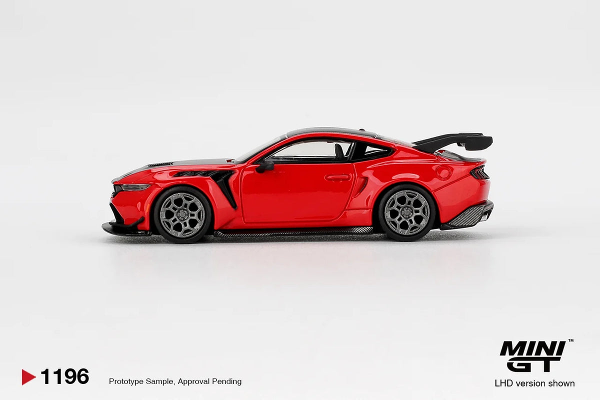 Ford Mustang GTD Race Red MGT01196-L - Mini GT 1:64