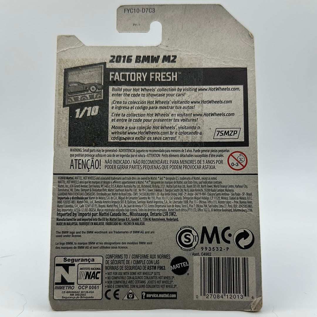 2016 BMW M2 - Factory Fresh 1/10 Hotwheels Mainline 200/250 *Bad Condition Card*