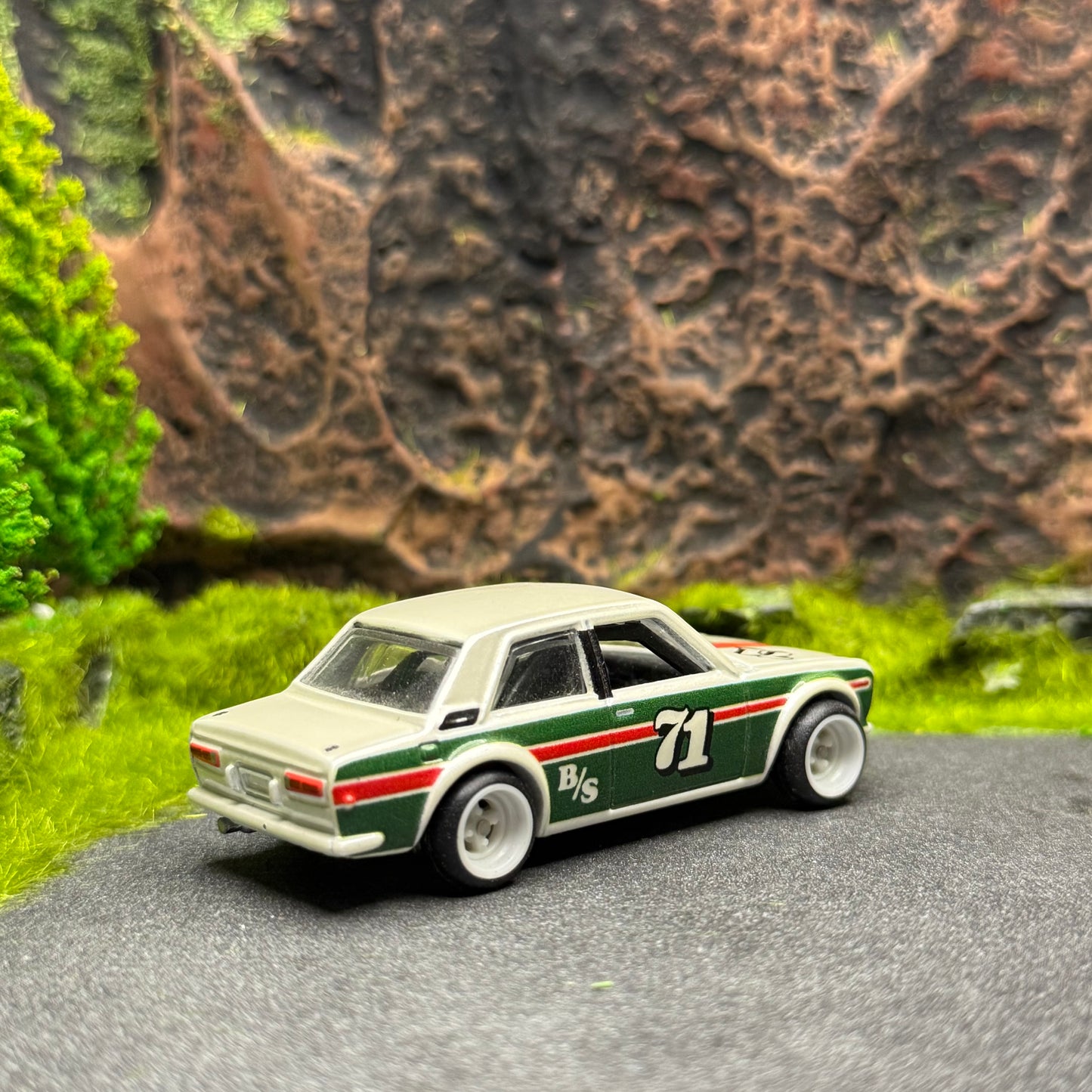 Datsun Bluebird 510 Premium - *Loose*