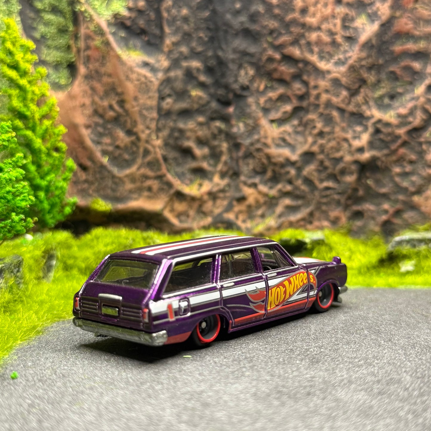 ‘69 Nissan Skyline Van Mail-in *Loose*