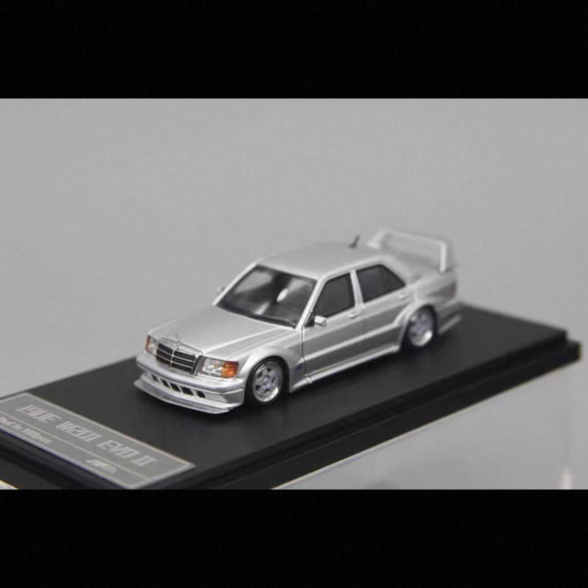 Mercedes-Bens 190E Evo II W201 - HKM 1:64