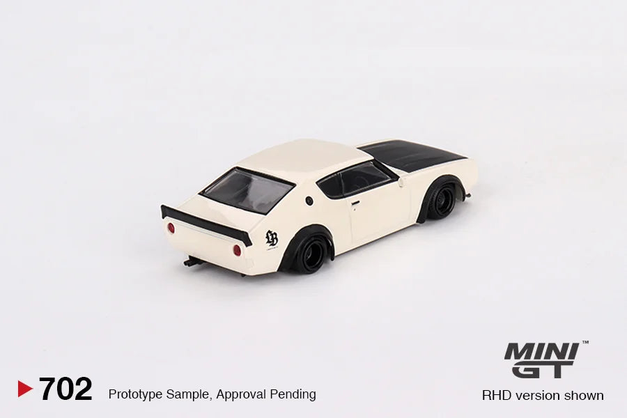 Nissan Skyline Kenmeri Liberty Walk WHITE Mini GT 1:64