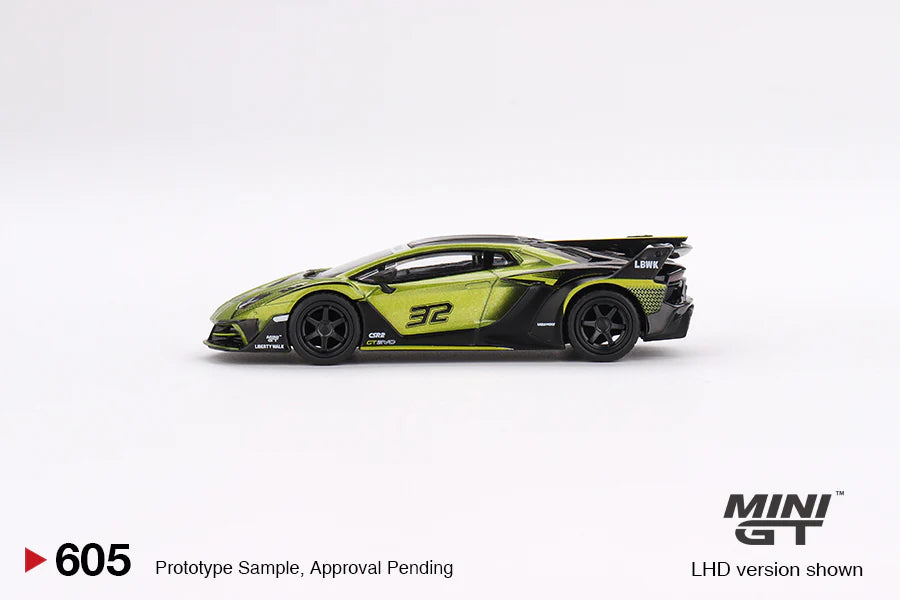 LAMBORGHINI LB-SILHOUETTE WORKS AVENTADOR GT EVO (LIME) MINI GT 1:64
