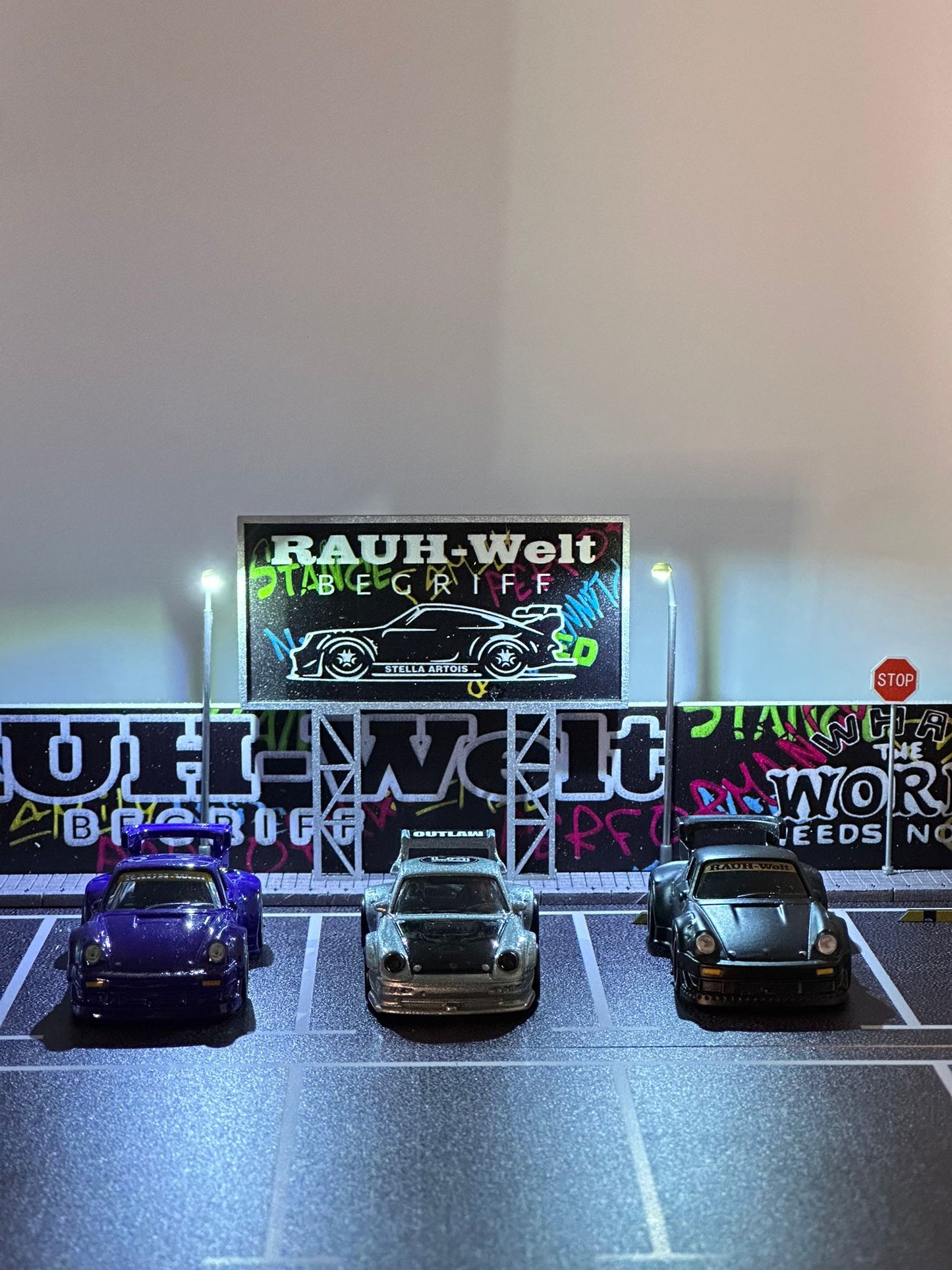 Porsche RWB (Rauh-Welt Begriff) Parking Lot Scene with LED LIGHTS Morearts 1:64 Scale