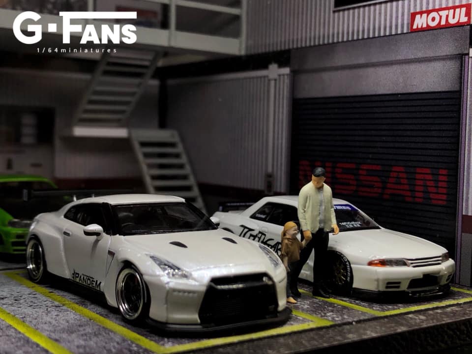 NISSAN Garage Diorama Display with LED Lights G-FANS