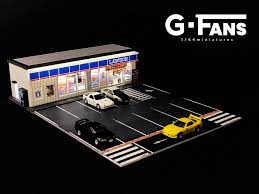 Lawson Building w/ Parking Diorama Display with LED Lights 1:64 Scale