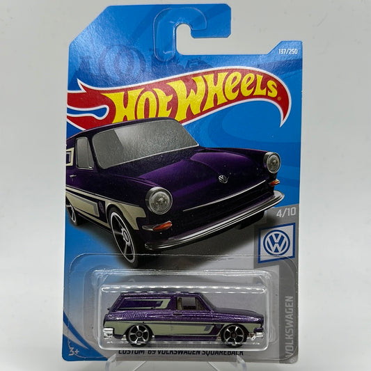 Custom ‘69 Volkswagen Squareback - Volkswagen 4/10 Hotwheels Mainline 137/250