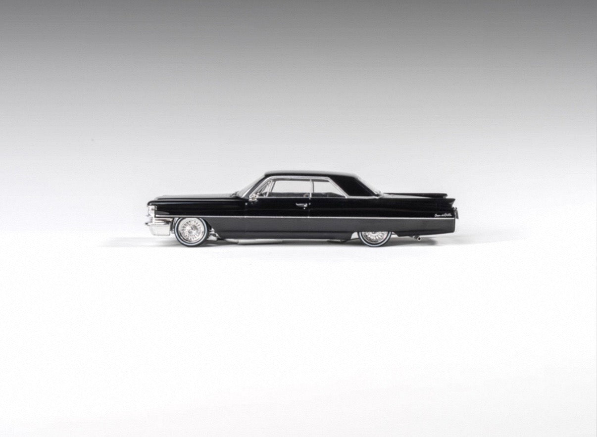 1964 Cadillac Coupe Deville Black - LOWRIDER (Posable) 97m 1:64