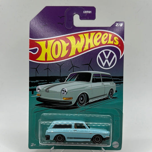 Custom ‘69 Volkswagen Squareback - Volkswagen 2/8 Hotwheels Mainline