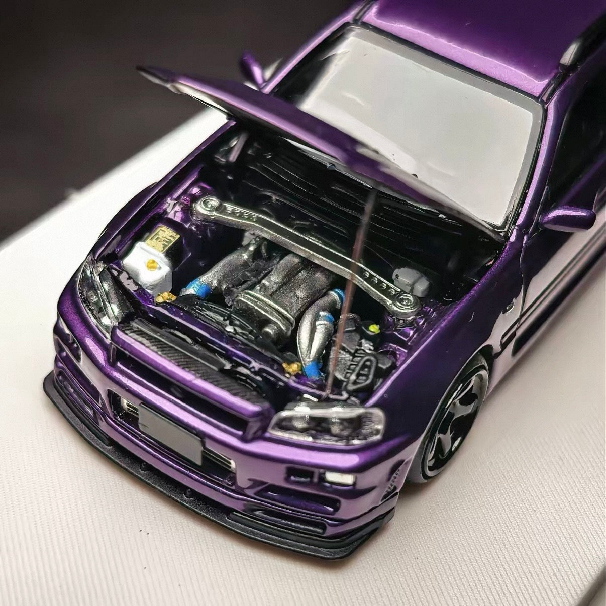 Nissan Stagea R34 Purple - LIMITED 499pcs Focal Horizon 1:64