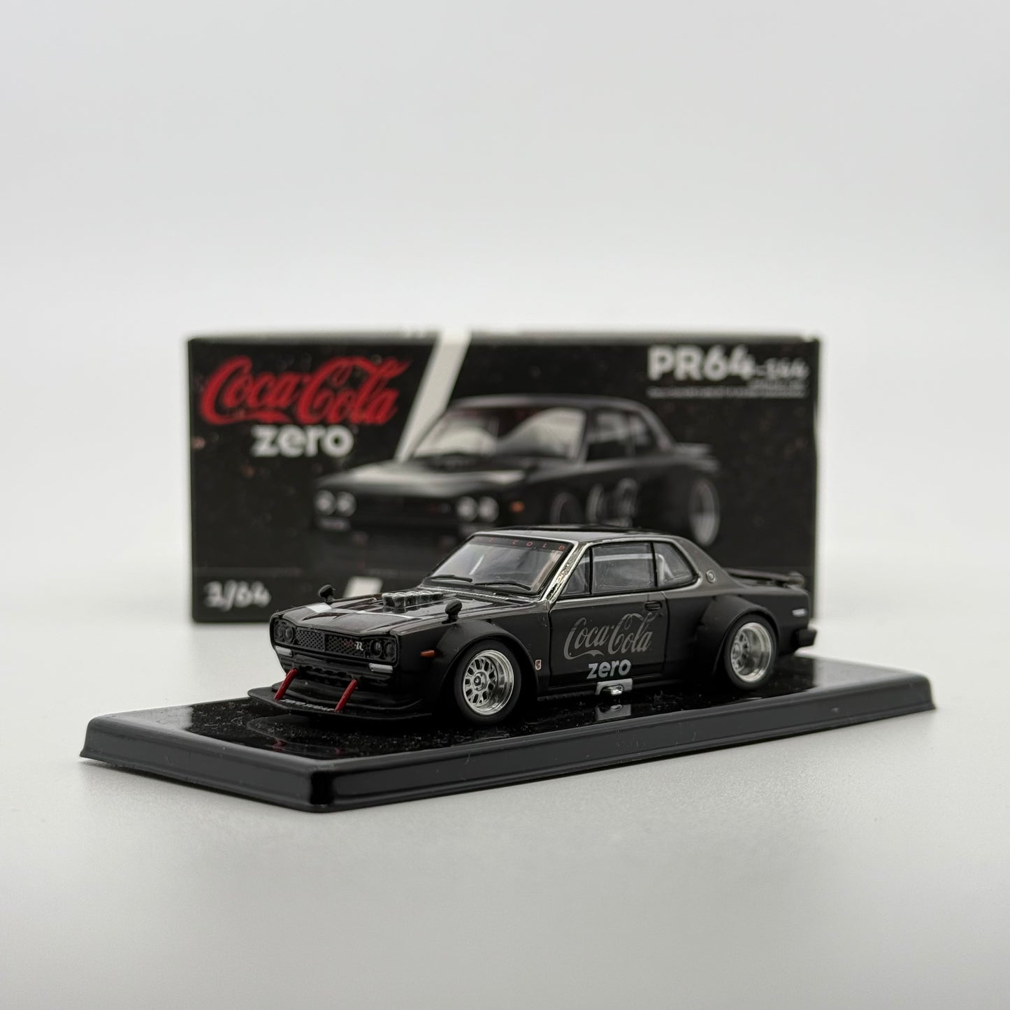 Nissan Skyline GT-R V8 (Hakosuka) Coca Cola Zero Black Chrome – POP RACE *Loose*