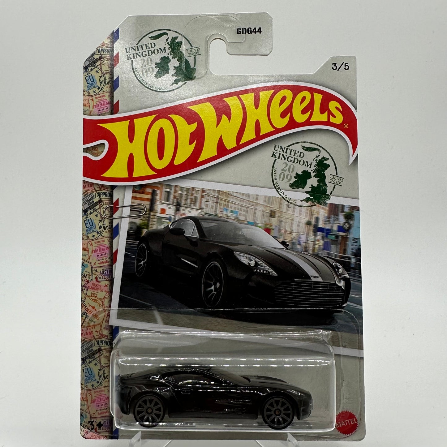 Aston Martin One-77 Hotwheels Mainline 3/5