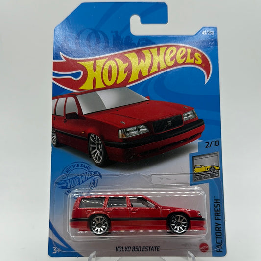 Volvo 850 Estate - Factory Fresh 2/10 Hotwheels Mainline 43/250