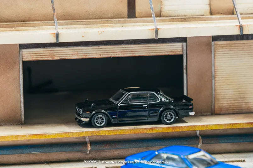 Nissan Skyline 2000GT-R (KPGC10) Black - Tarmac Works 1/64
