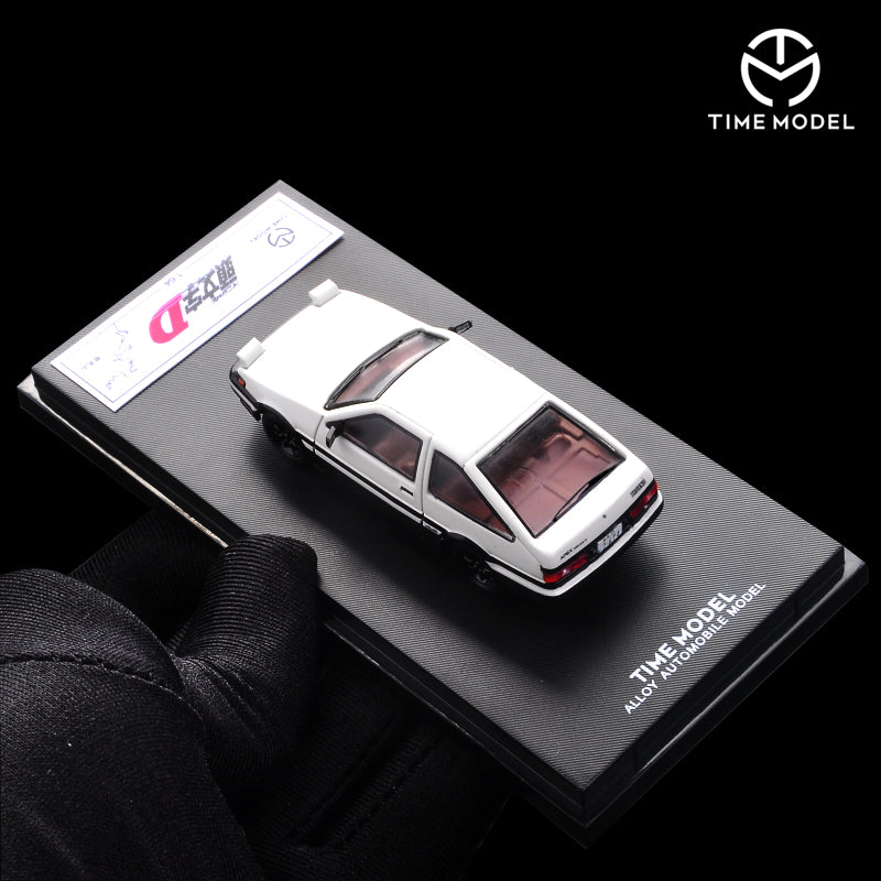 Toyota AE86 INITIAL D (White Top) - Time Model 1:64
