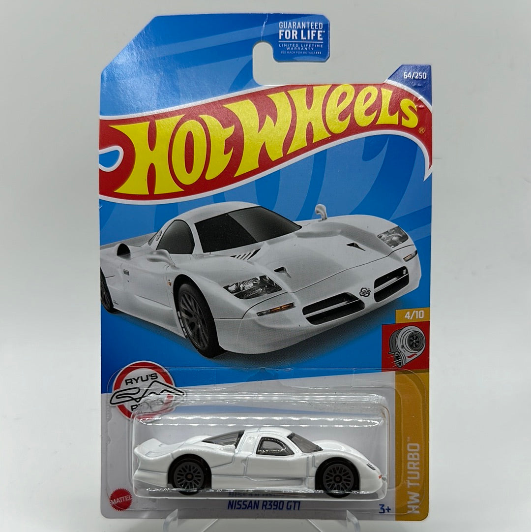 Nissan R390 GTI HW Turbo 4/10 Hotwheels 64/250 Mainline 1:64