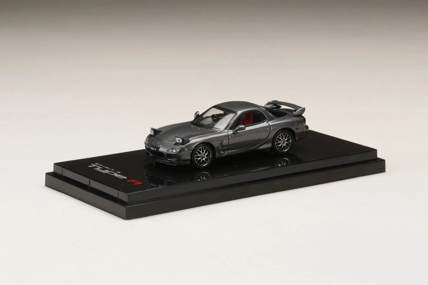 Mazda RX-7 (FD3S) SPIRIT R TYPE A With Engine Gray Metallic – HOBBY JAPAN 1:64