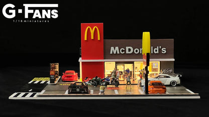 MCDONALDS RESTAURANT PARKING LOT DIORAMA DISPLAY W/LEDS G-FANS 1:64