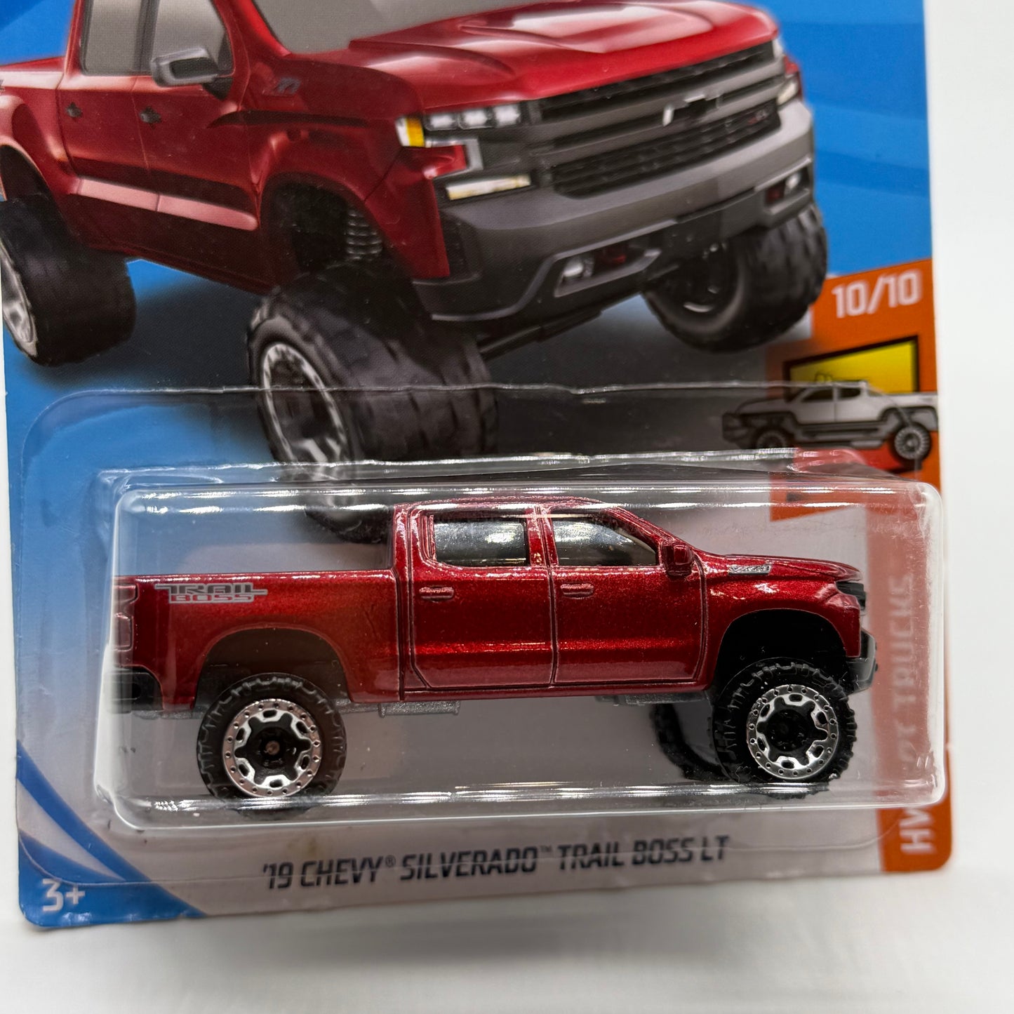 ‘19 Chevy Silverado Trail Boss LT - HW Hot Trucks 10/10 Hotwheels Mainline 299/365 *Soft Corners*