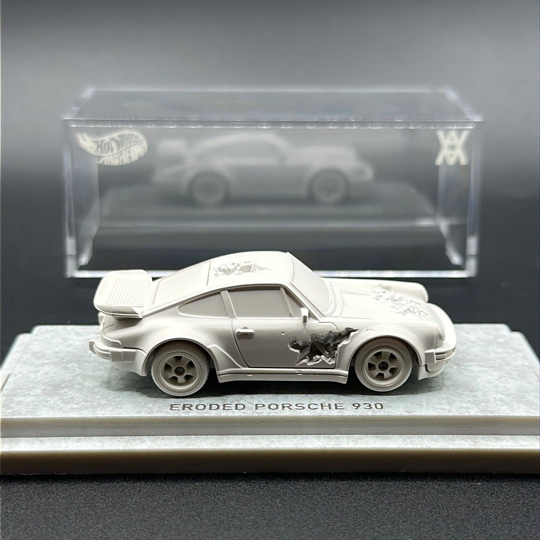 Eroded Porsche 930 Hotwheels x Daniel Arsham - Mattel Creations