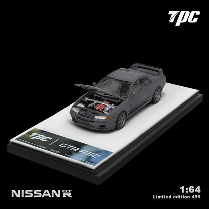 Nissan GTR R32 Gun Gray *Limited to 999Pcs* - TPC 1:64