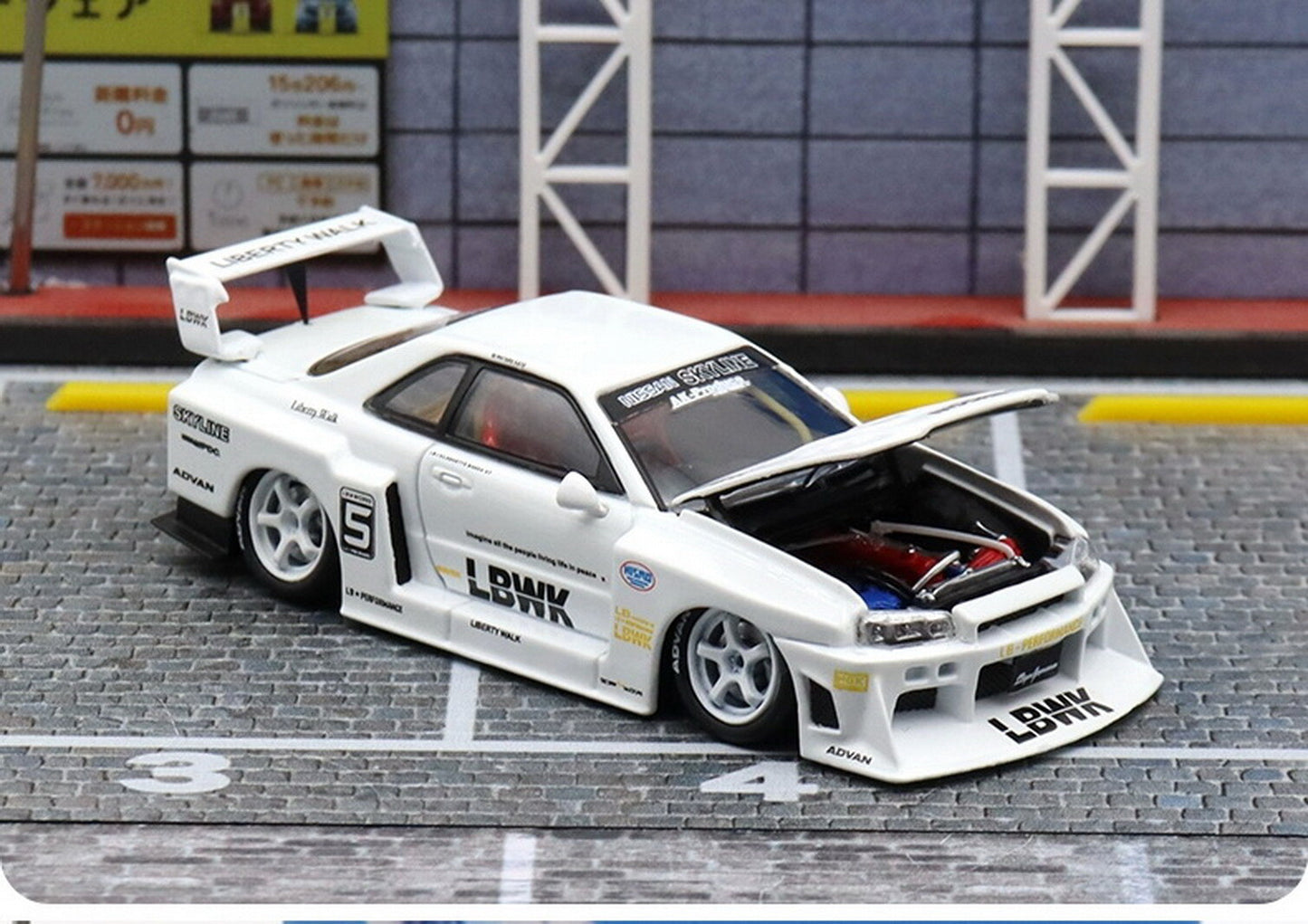 NISSAN GT-R ER34 #5 LBWK White Diecast Car - *LIMITED TO 999pcs* SW 1:64