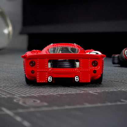 1967 Ferrari 330 P4 - Hot Wheels Elite 64
