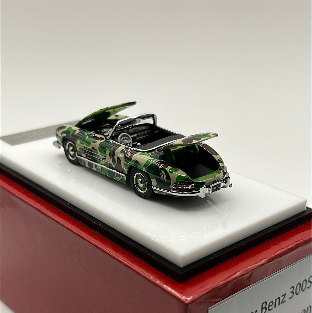 BAPE Green 1957 Mercedes-Benz 300SL Roadster Limited Edition 300pcs Made 1:64 Scale