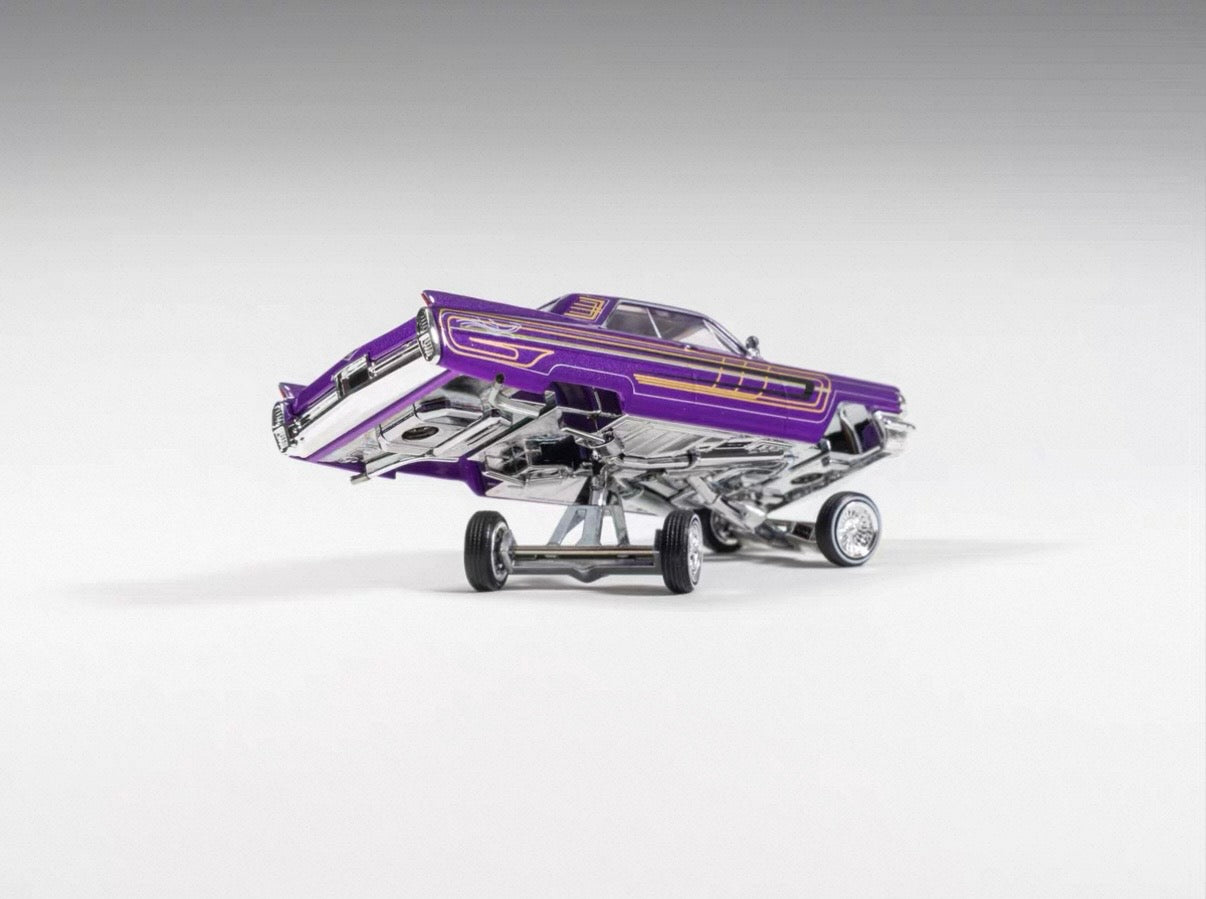1964 Cadillac Coupe Deville Purple - LOWRIDER (Posable) 97m 1:64