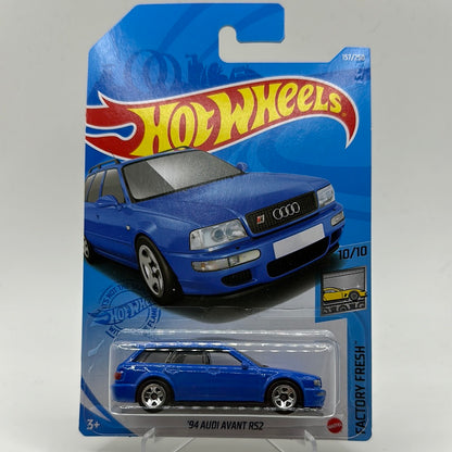 ‘94 Audi Avant RS2 - Factory Fresh 10/10 Hotwheels Mainline 157/250