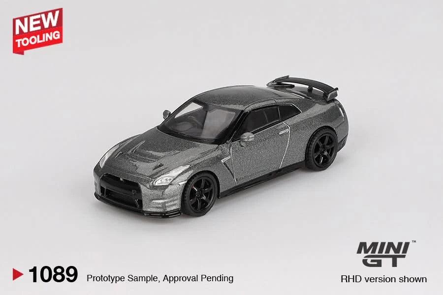 NISSAN GT-R 2013 Dark Metal Gray (NISMO R35 CRS Version) - MGT01089 Mini GT 1:64 (Box)