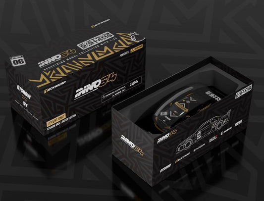 INNO64 x D/Stans Carbon Fibre Buckle Keychain Display + Nissan Skyline GT-R32 Black VIP Exclusive | 2026 GT SHOW
