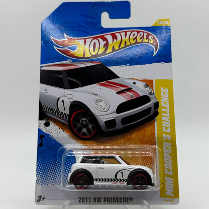 Mini Cooper S Challenge - 2011 HW Premiere 30/50 Hotwheels Mainline 30/244