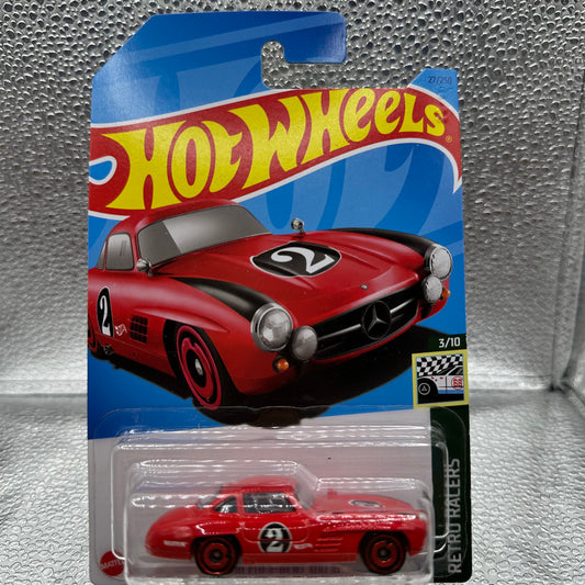 Mercedes-Benz 300 SL Retro Racers 3/10 hotwheels Mainline 27/250