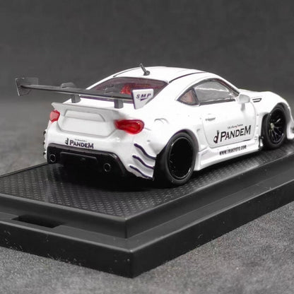 Subaru Brz w/Openable Doors and Acrylic Display Case FG 1:64