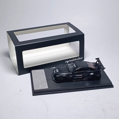 Nissan R35 GTR LBWK Advan Livery - Limited to 999pcs MC 1:64