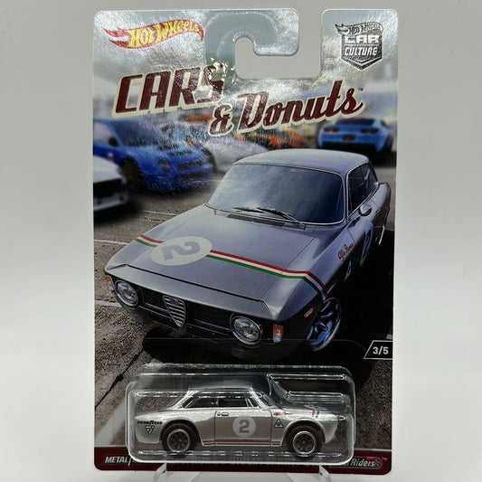 Alfa Romeo Giulia Sprint GTA - Cars & Donuts 3/5 Hotwheels Premium Car Culture 1:64