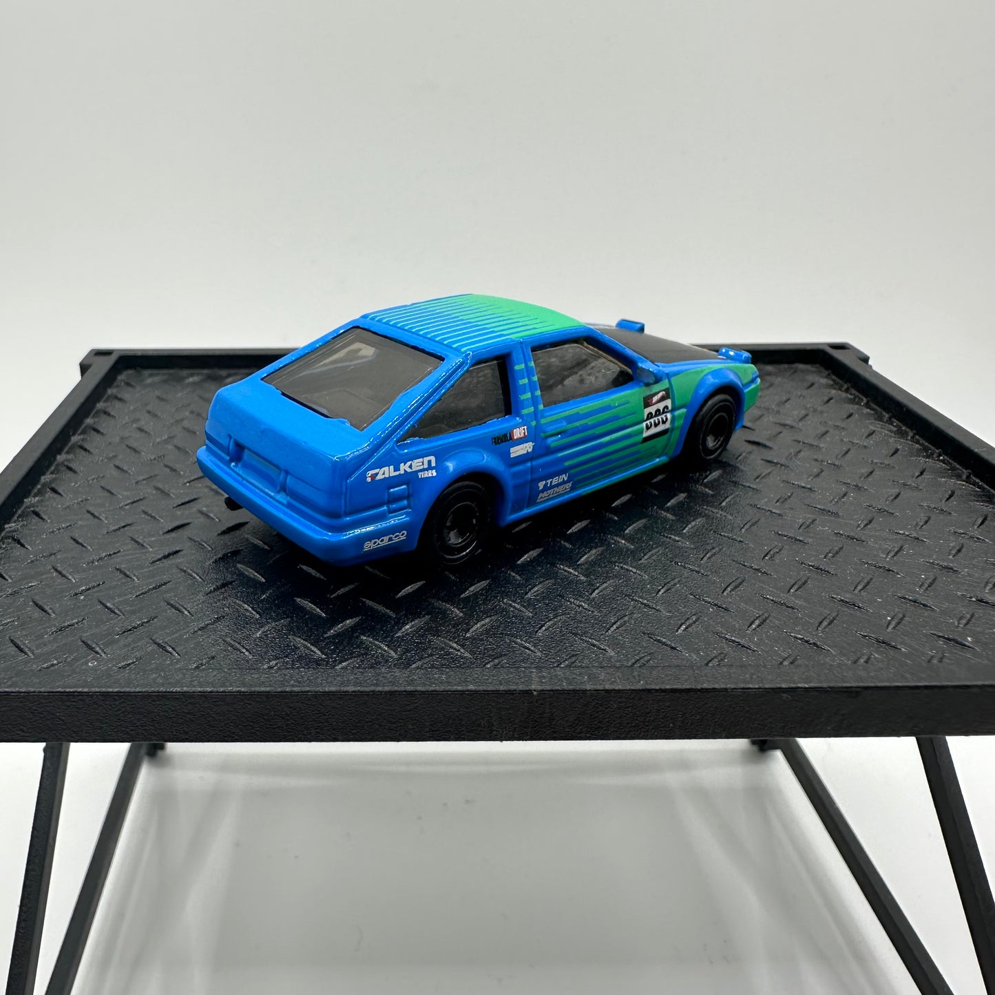 Loose Falken Blue Toyota AE86 Sprinter Trueno (wheels swapped)