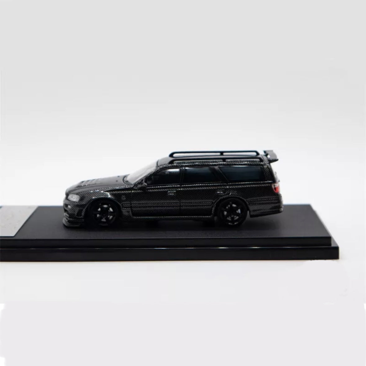 R34 Stagea (Full Carbon) Limited Edition 114 of 499pcs STREET WEAPON Ghost Player 1:64