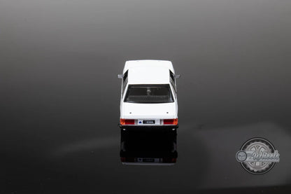 DENIAL XD FORD FALCON - OZ WHEELS FSD 1:64