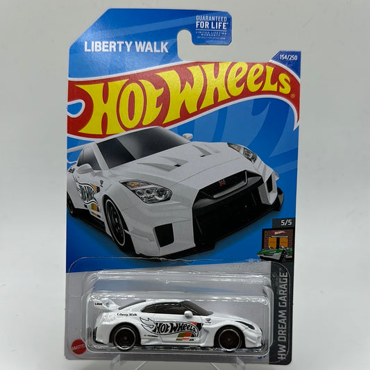 LB-Silhouette Works GT Nissan 35GT-RR VER.2 Hotwheels Mainline 110/250