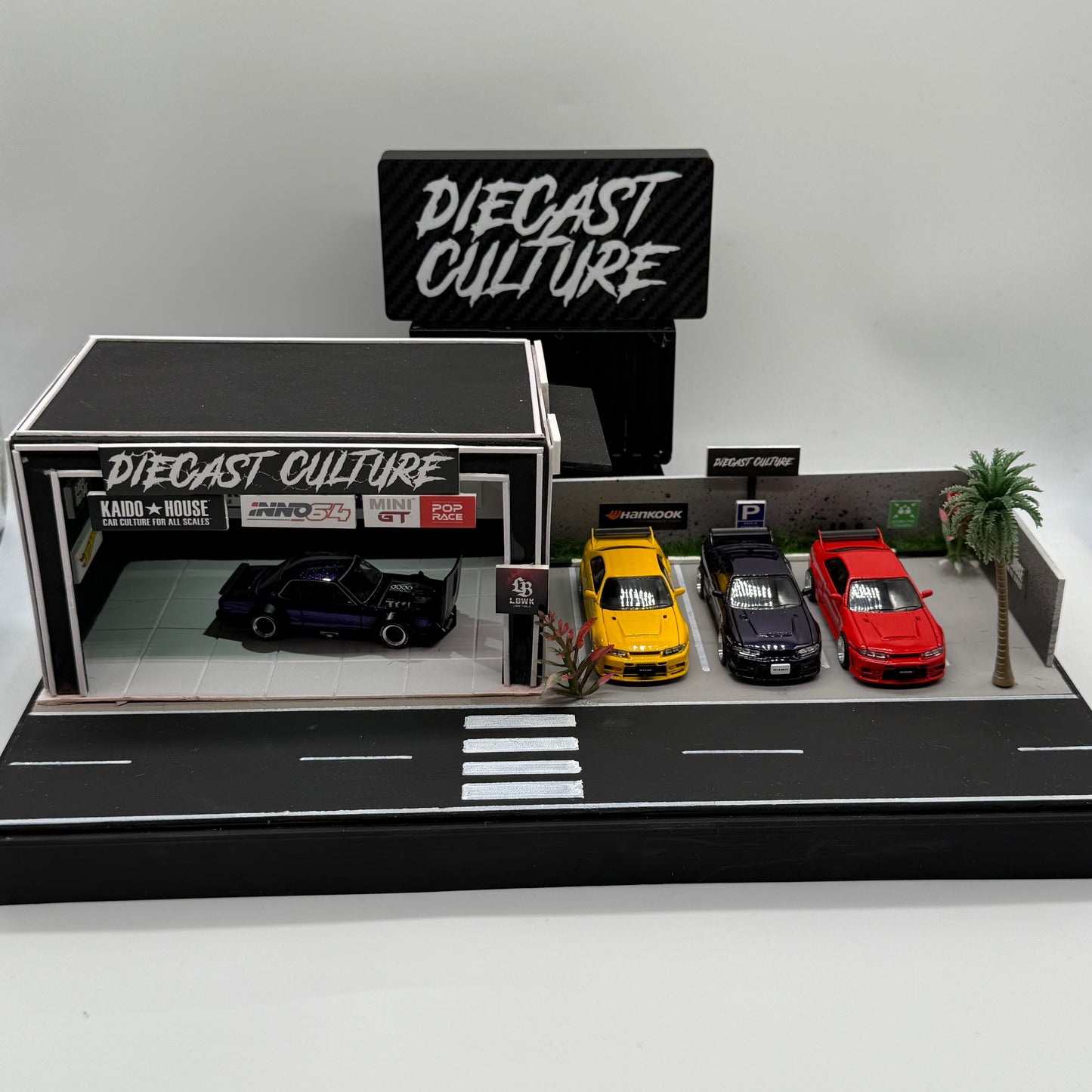 Diecast Culture Diorama - Custom Hand Made Limited to 20pcs *Battery Powered*