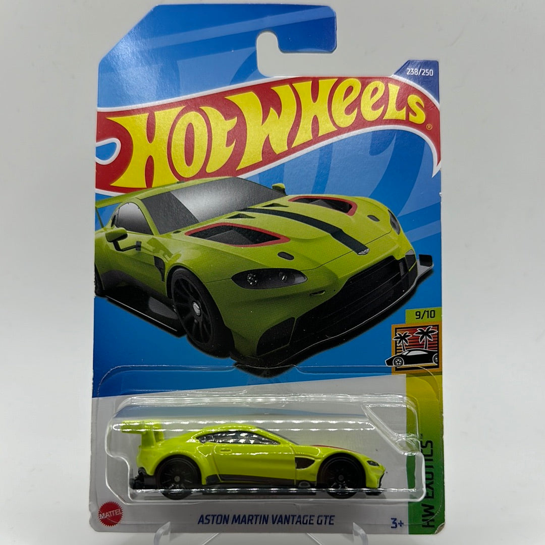 Aston Martin Vantage GTE HW Exotics 9/10 Hotwheels 238/250 Mainline 1:64