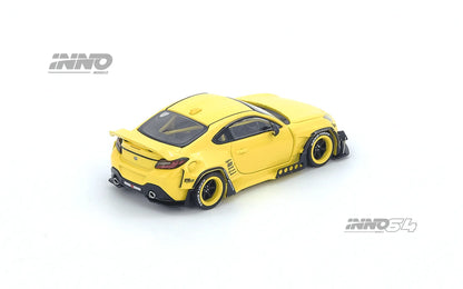 Toyota GR86 "PANDEM" Yellow - INNO64 1:64