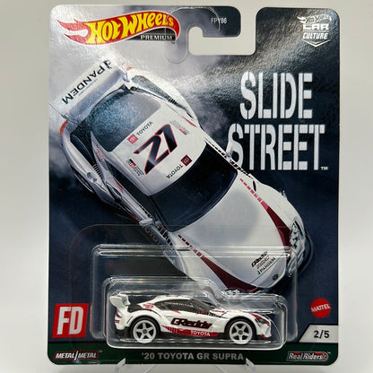 ‘20 Toyota GR Supra Slide Street 2/5 Hotwheels Premium 1:64